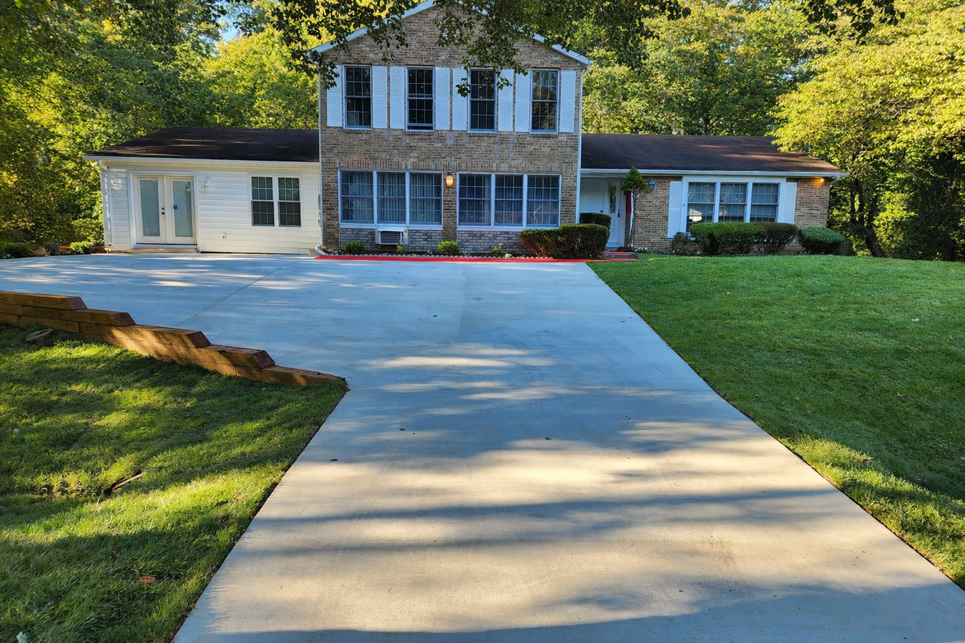 Concrete driveway building